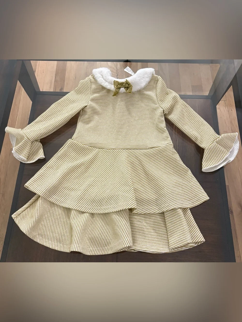 BLUEBERI BOULEVARD Little Girls Trimmed Gold Lurex-Striped Dress Sz 4T